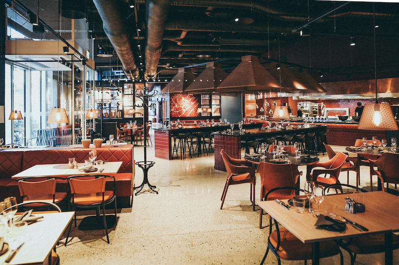 Why More Restaurants Are Turning to Mobile Payments to Speed Up Service and Protect Margins